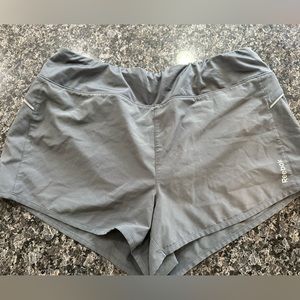 Women’s shorts size xl